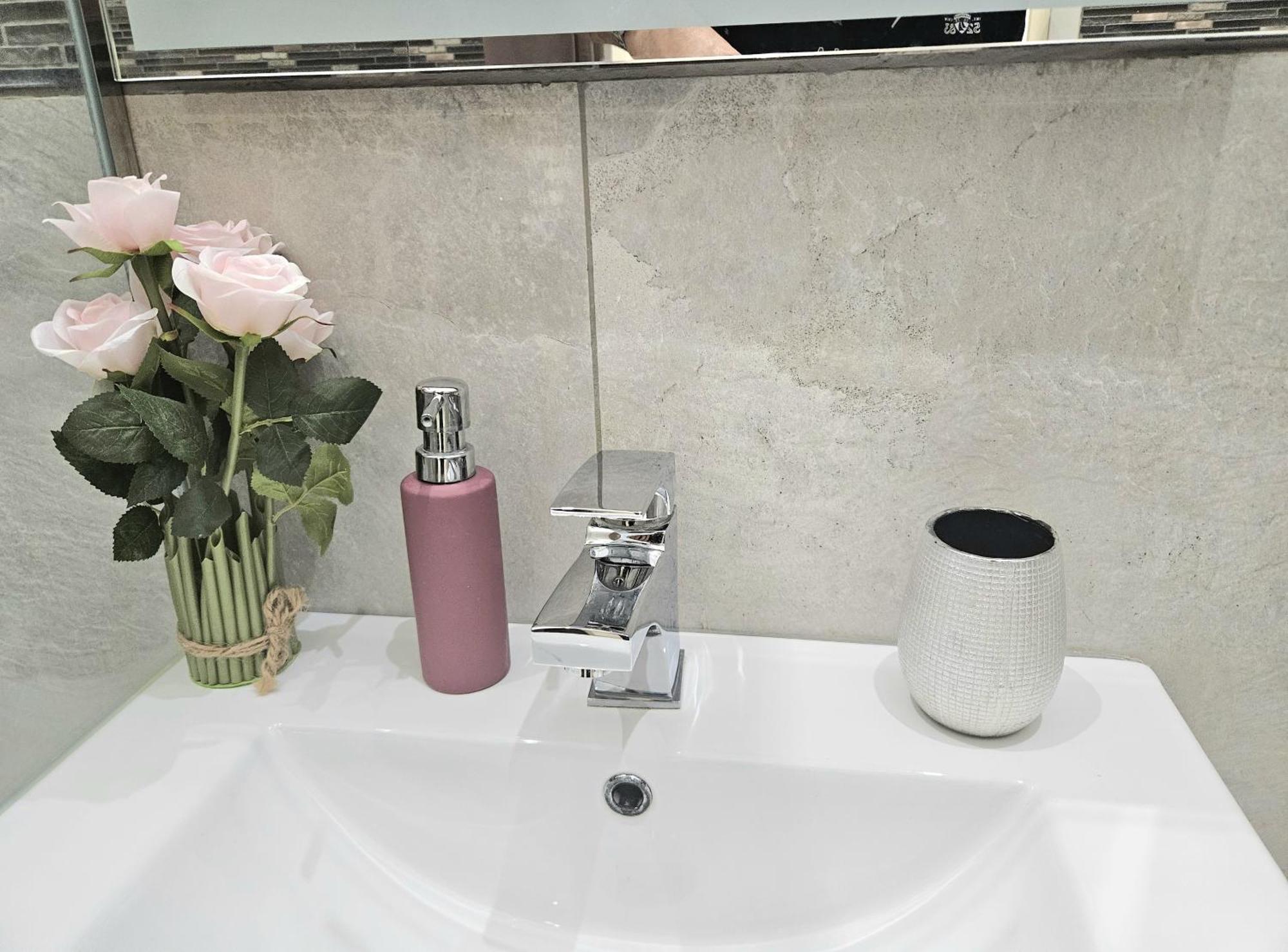Designer Downtown Gem Apartment Budapest Bagian luar foto